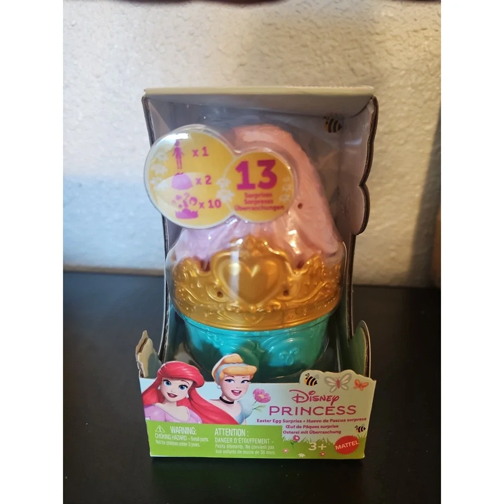 Disney Princess Ariel Easter Egg Small Doll with Skirts & 10 Accessories New